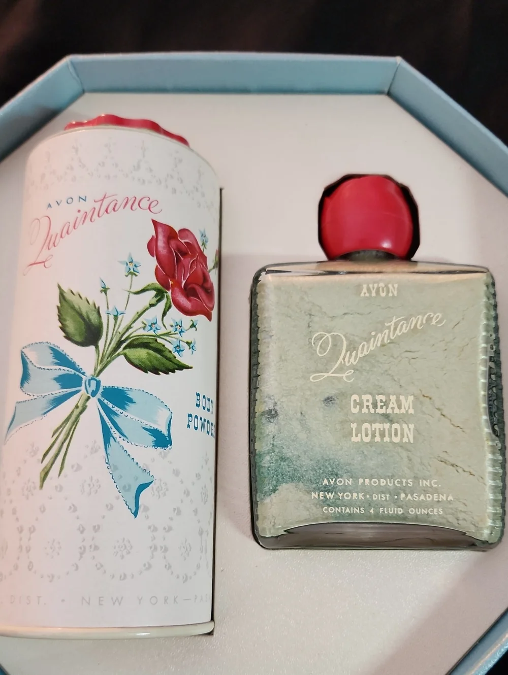 Avon Vintage Quaintance Cream Lotion & Body Powder Set - Picture 1 of 9